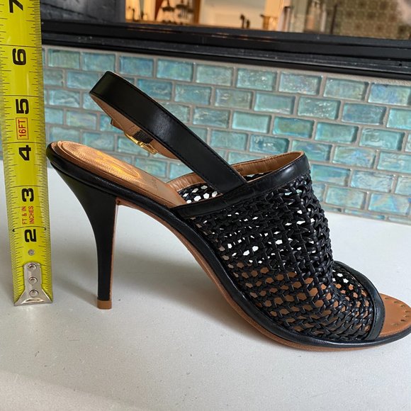 VC Signature - Vince Camuto Heels - Picture 4 of 6